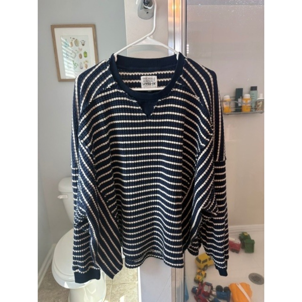 American Eagle Women's M Navy Cream Striped Waffle Knit Oversized Pullover